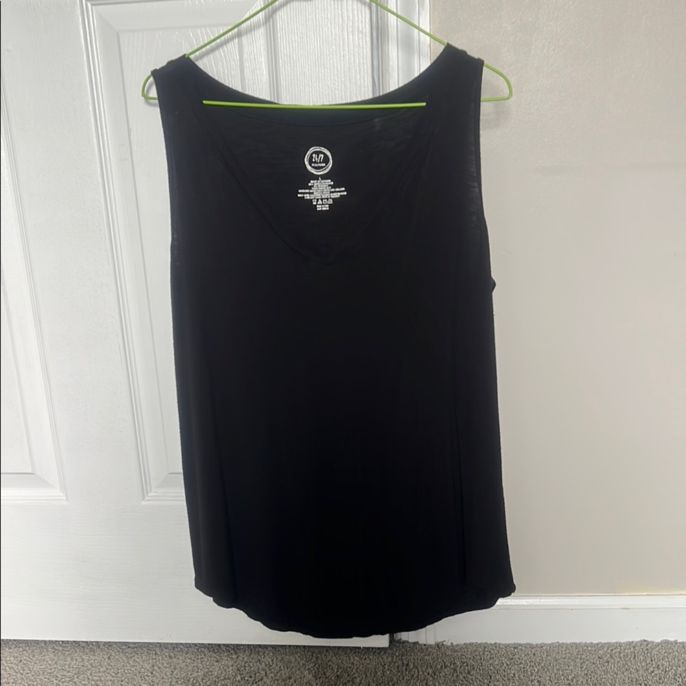 Black Sleeveless Top